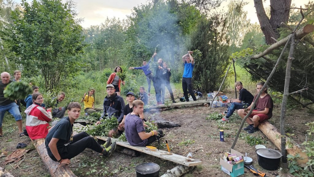 Jaunimo stovykla gamtoje