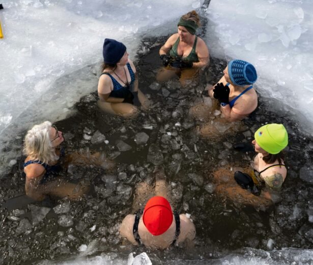 gin-majka-U9NE20ql_io-unsplash