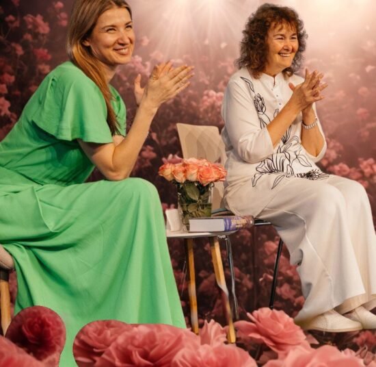 "Moters kelias" - 5 susitikimų kursas moterims. 2026 m. balandžio 15 - gegužės 13 d.